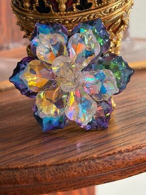 Vtg New Aurora Borealis Rhinestone Flower Brooch Blue Purple Crystal Statement